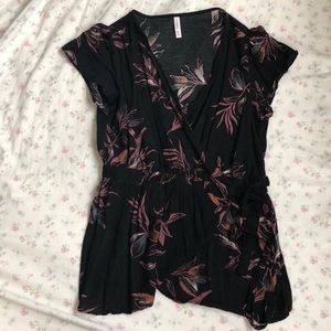 Xhilaration Kimono Top